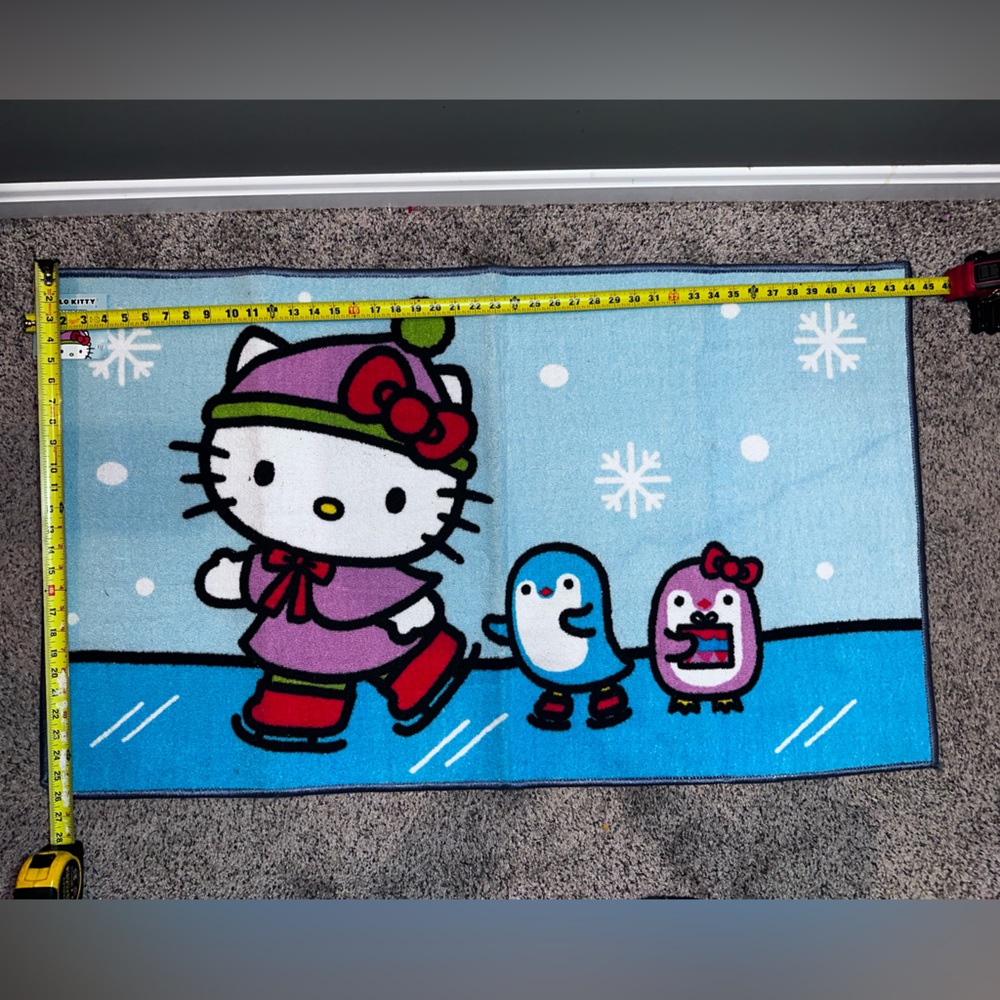 Hello Kitty Blue Snowflake Rug - Picture 2 of 4